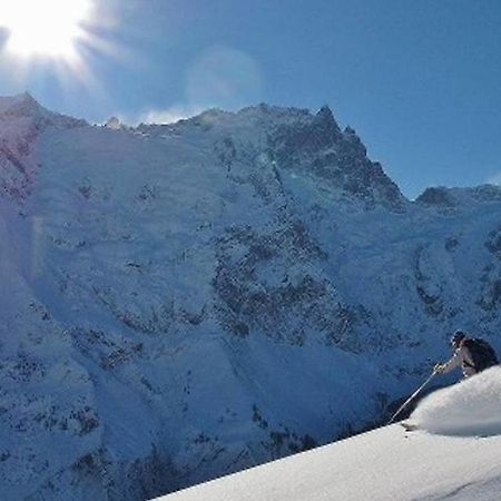 Les Enfetchores - Apartment Overlooking La Meije La Grave Luaran gambar